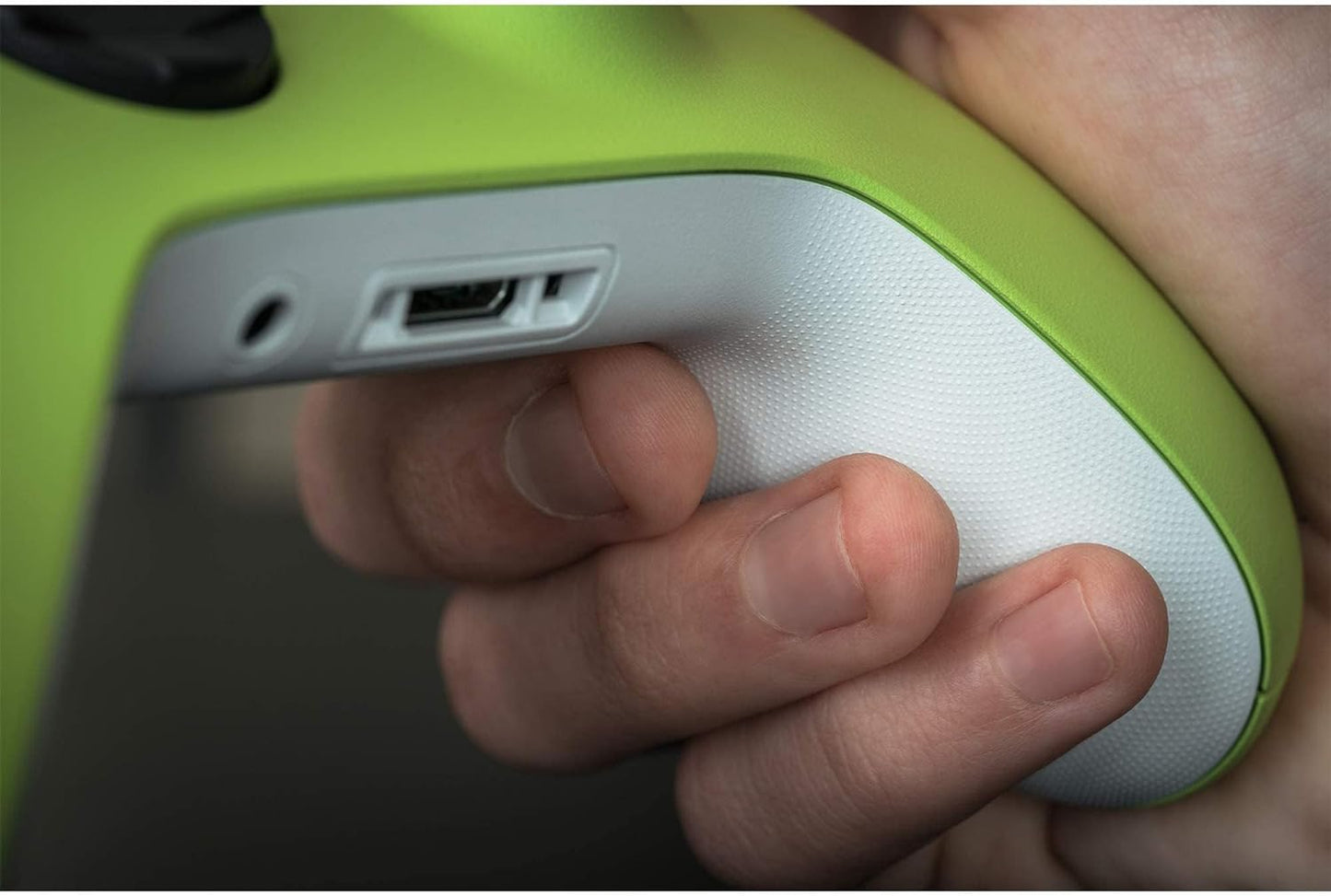 Microsoft Xbox Series X|S Electric Volt Wireless Controller