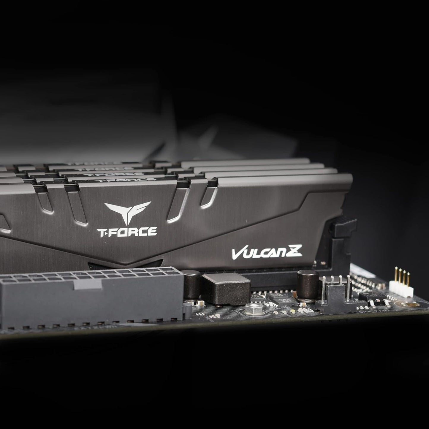 TEAMGROUP T-Force Vulcan Z DDR4 DRAM 16GB Kit (2x8GB) 3200MHz Desktop Memory Module,CL16 Ram-Gray