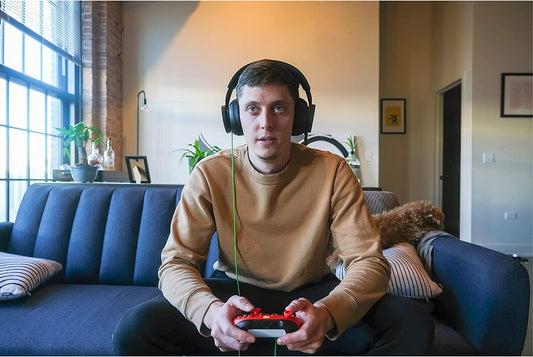 Xbox Stereo Headset – Xbox Series X,S, Xbox One, and Windows Devices (open box)