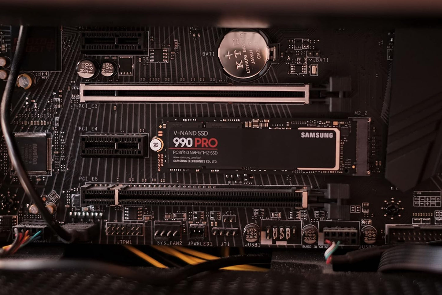 SAMSUNG 990 PRO SSD 4TB PCIe 4.0 M.2 2280 Internal Solid State Hard Drive, Seq. Read Speeds Up to 7,450 MB/s for High End Computing, Gaming, and Heavy Duty Workstations