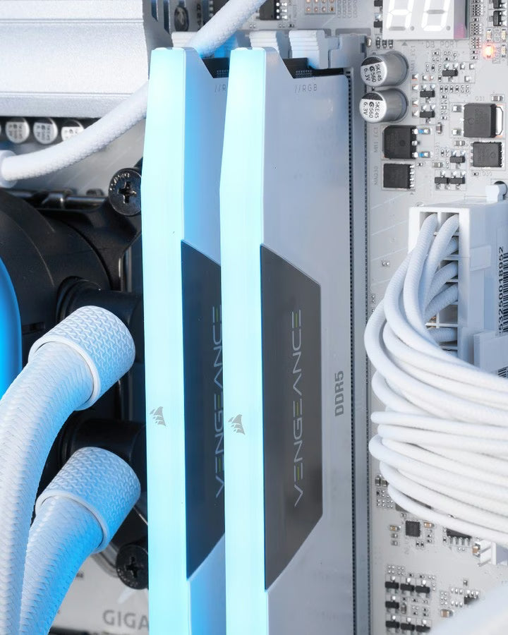 Creator & Gaming PC, Intel Core Ultra 9 285K, AORUS Stealth ICE RTX 5090 32GB, 64GB DDR5, 2TB Gen5 SSD, Lian Li Edge 1200W White