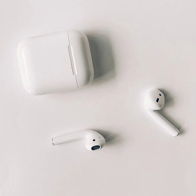 TWS Sharp Stereo Wireless Earbuds with Bluetooth 5.3 and Touch Control, white, BD B2